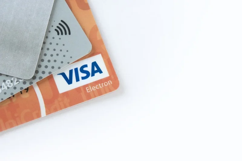 電子支払い 銀行カード E コマース プラスチックカード お金 財政 デビット カード 電子決済